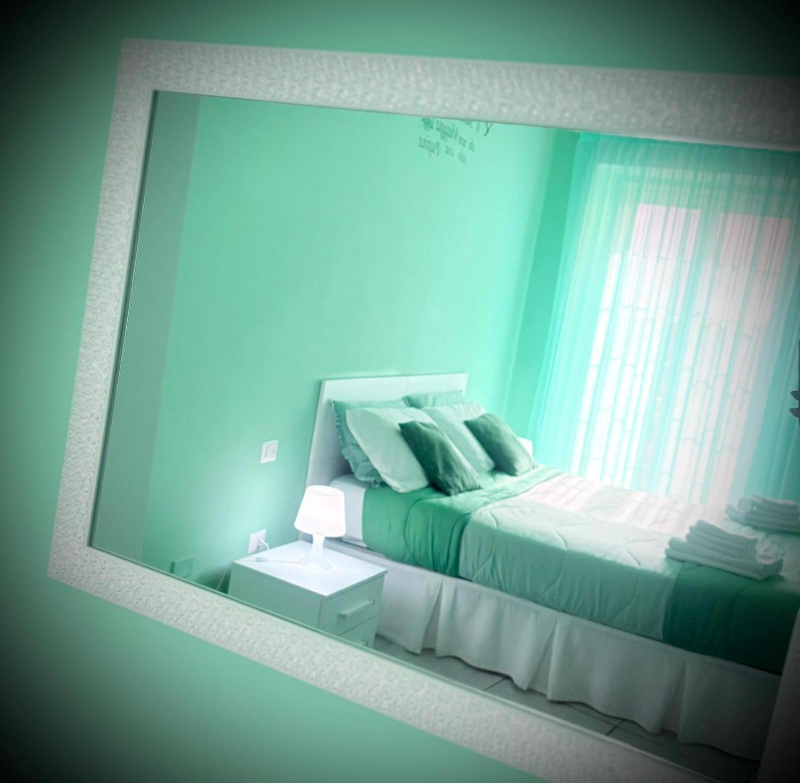 נאפולי Rianna House B&B מראה חיצוני תמונה