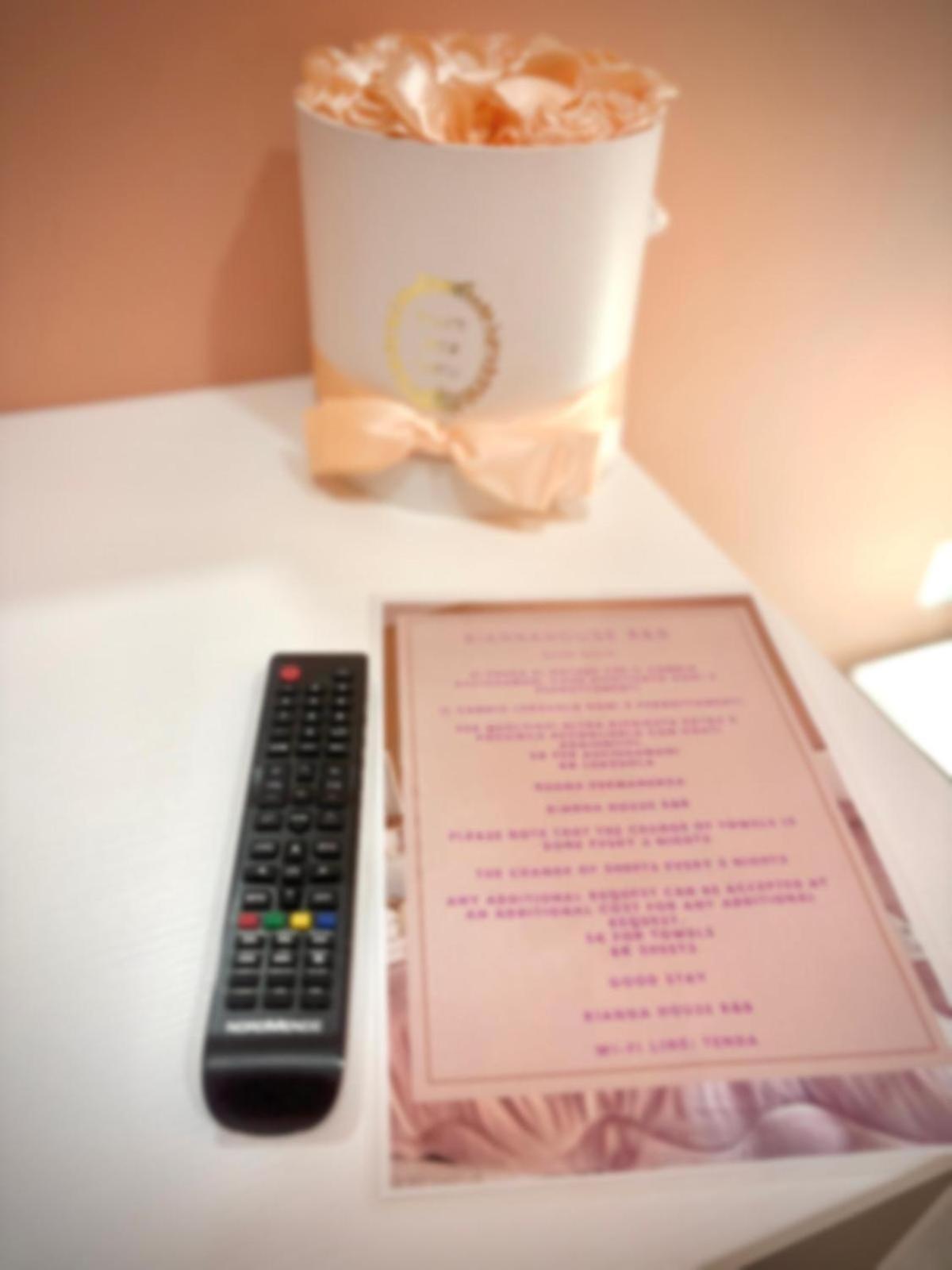 נאפולי Rianna House B&B מראה חיצוני תמונה